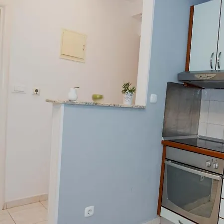 Apartment Fani With Lovely Garden , Near The Sea Split